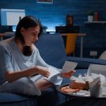 Что можно съесть вечером: выбираем полезные перекусы на ночь