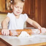 Силиконовые формы для выпечки: насколько они безопасны для детей?