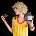 Эволюция стиля Натальи Ветлицкой в 1990-е: от макияжа до причесок и аксессуаров