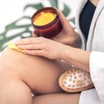 Еще раз про целлюлит: какой массаж эффективнее, можно ли обойтись домашними процедурами и насколько важен спорт?