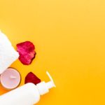 Для чего используются массажные свечи?