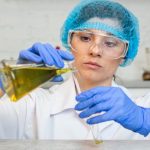 Решает доза. Врач Денисова ответила, сколько есть растительного масла