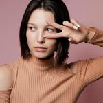 Коррекция нависшего века, «темных кругов» и отеков