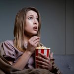 Почему стоит смотреть документальные фильмы