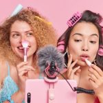 Пятая «Молекула», коллекция макияжа от актрисы и другие новинки недели