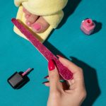 Трендовый маникюр в молочных тонах: 15 идей для вдохновения