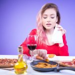 Что такое расстройства пищевого поведения и как они возникают?