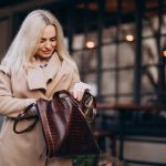 THE представляет новую коллекцию кожаных сумок