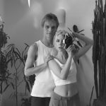 Юра Борисов и Анна Шевчук представили лимитированную спортивную коллекцию FINN FLARE Retro Sport