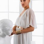 Звездные наряды: самые яркие моменты со второго дня Венецианского кинофестиваля