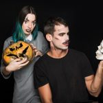 Кровь, черепа и Каспер: делаем маникюр в честь Хэллоуина