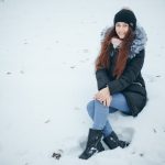 Как носить велюровые брюки зимой: гид по стилю и местам для покупок