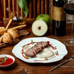 Куриная печень в сметане: секрет невероятной нежности