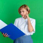 Что можно, а что нельзя: эксперт рассказала о границах для подростков