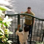 Переезд Бруклина Бекхэма в Лос-Анджелес вызвал разногласия с родителями