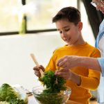 Нутрициолог Шишова рассказала, какой продукт способствует развитию интеллекта у детей.