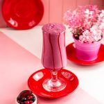 Грушевый сок, малиновый десерт и жасминовый чай в новых ароматах апреля