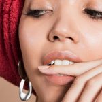 Как сделать контур губ идеальным: советы и техники