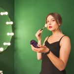 Помада, которая выдержит все: яркий цвет и комфорт на весь день