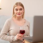 Древний напиток поможет защитить сердце и сосуды при сидячем образе жизни – доказано учеными