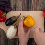 Баклажаны и помидоры вместе через мясорубку: простой рецепт вкусной закуски