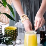 Куркума-латте: все, что вам нужно знать о напитке, оттеснившем матчу