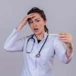 Как подготовить кожу к холодам: советы врача