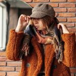 Меховые шапки из девяностых возвращаются в моду