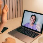 Зум-дисморфия: к чему нас привели удаленка и видеосвязь