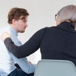 Как распознать паническую атаку и что делать