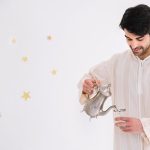 Омар Байрамов выпустил коллекцию мерча с ироничным названием