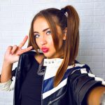 Ким Кардашьян осудили за новый пирсинг ее дочери