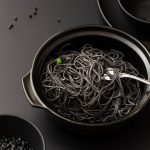 Страшно! Биохимик Дивинская назвала опасности лапши быстрого приготовления