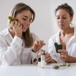 Современные пилинги против устаревших кислотных процедур: мнение специалиста