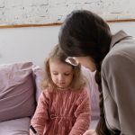 Эмма Хеминг откровенно рассказала, как младшие дочери Брюса Уиллиса реагируют на его диагноз