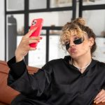 Прямиком из 2000-х: какие тренды вернулись к нам спустя 20 лет