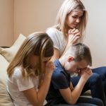 Как распознать воспитание в нездоровой семье