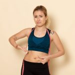 Что вызывает вздутие живота у женщин