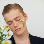 Как незаметно стареет кожа: 5 распространенных привычек