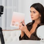 Бьюти-инфлюенсеры в восторге от новинки Хейли Бибер