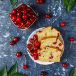 Яркий витаминный пирог «Краски лета» и его оригинальное оформление