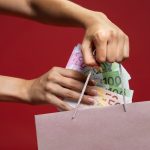 Благотворительный аукцион в Сириусе собрал свыше 5 миллионов рублей