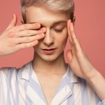 Пинч-техника против эффекта уставших глаз: что это такое и как выполняется