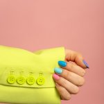 Тенденции в маникюре 2021: безопасность, 3D-дизайн и другие новшества