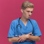 До потери пульса. Хирург Мамчур назвал простые способы снизить риск аритмии