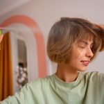 Как покрасить волосы в домашних условиях во время самоизоляции