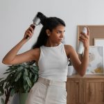 Что такое слаггинг для волос и стоит ли ему следовать