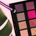 Блестящая косметика: идеи для новогоднего макияжа