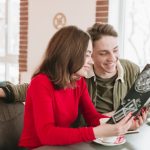 Адам Броди поделился подробностями о сотрудничестве с супругой Лейтон Мистер в новом проекте.