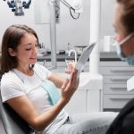 Стоматология во время пандемии: режим работы, новые правила и процедуры, которые лучше отложить